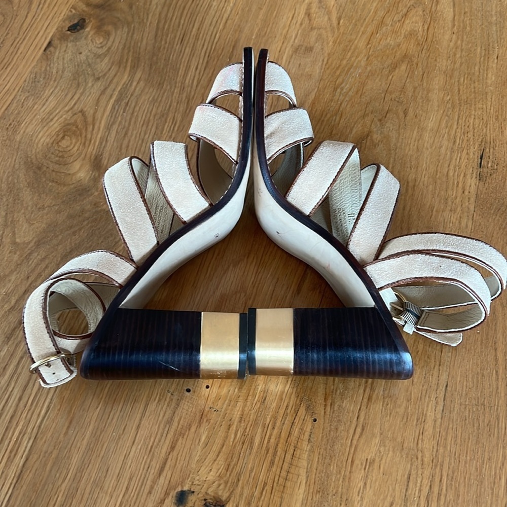 Michael Kors Natural Suede Sz 11 Women’s Block Heel Strappy Sandal Square Toe - Picture 7 of 15